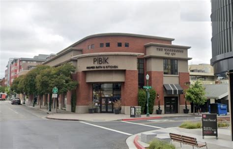 High-profile downtown Walnut Creek retail and dining center lands buyer